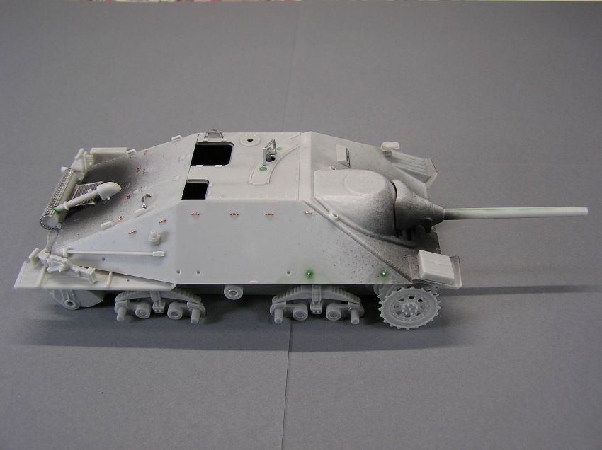 DRAGON - 1/35プラモデル　Jagdpanzer 38 Hetzer Early DRAGON - 1/35プラモデル Jagdpanzer 38 Hetzer Earlyの通販 by